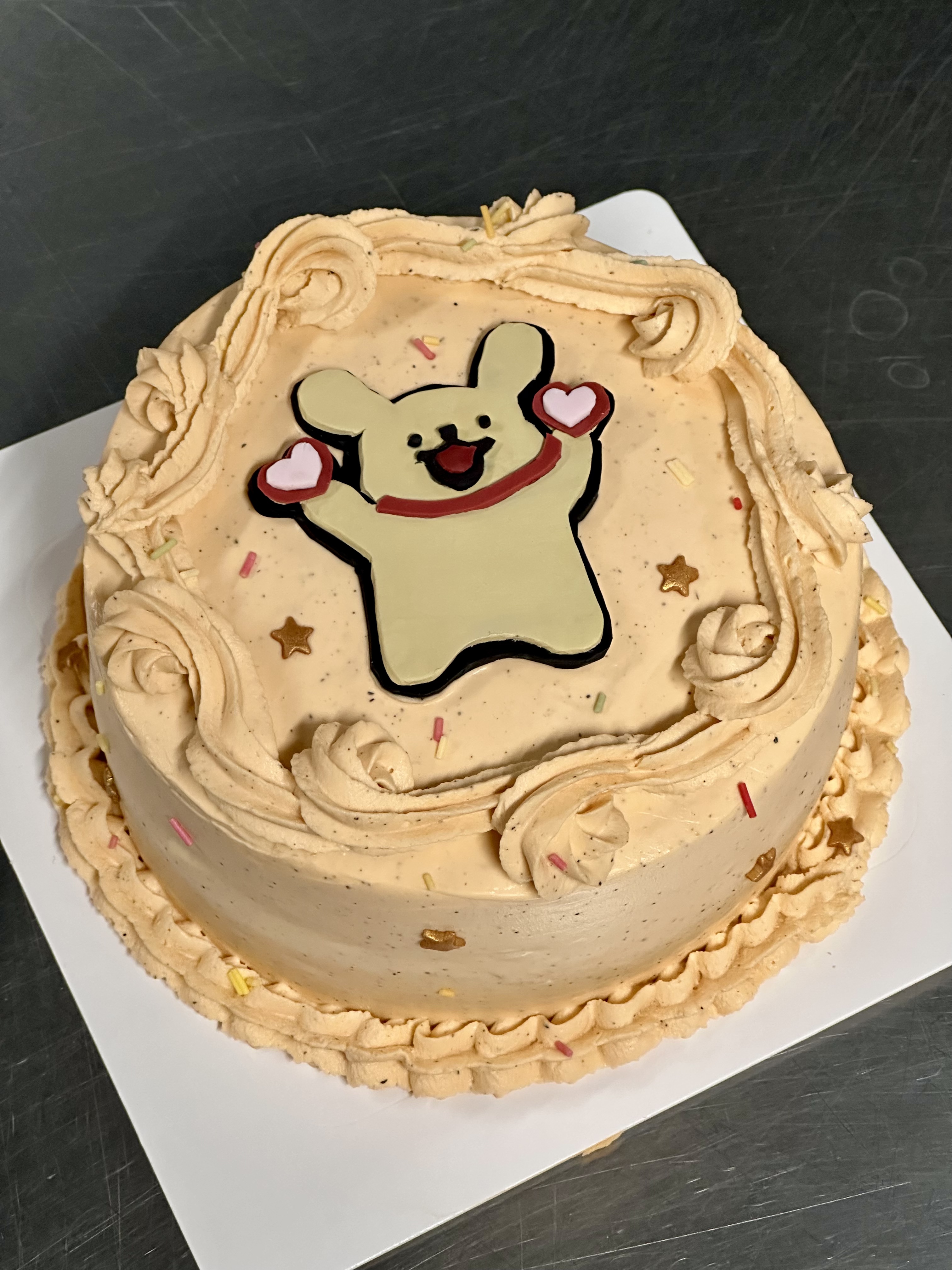 Thai tea custom cake